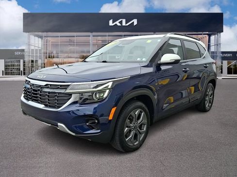 Used 2024 Kia Seltos S AWD/4WD image 3