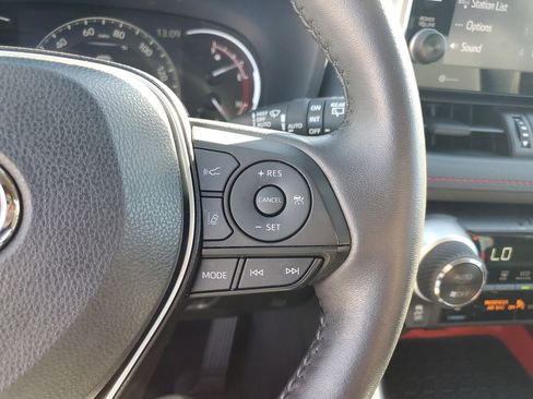 Used 2022 Toyota RAV4 TRD Off-Road image 22