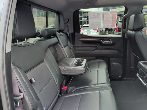 Used 2024 GMC Sierra 1500 Denali w/ Technology Package AWD/4WD image 35