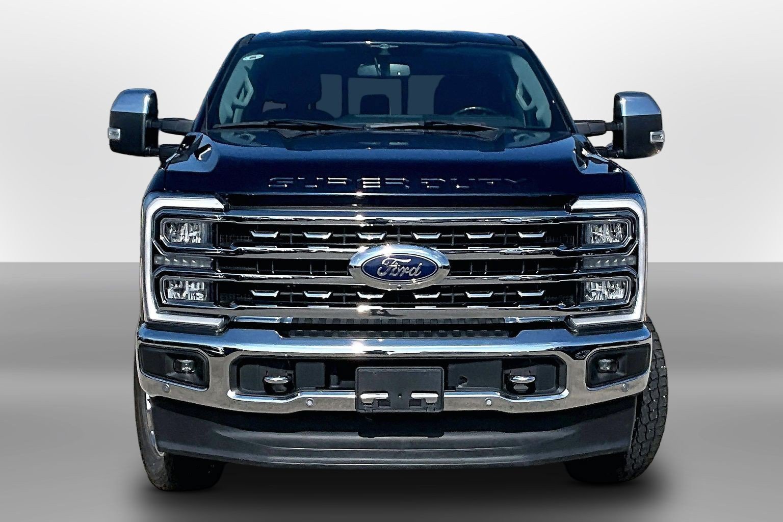 Used 2023 Ford F250 Lariat w/ Lariat Ultimate Package AWD/4WD image 3
