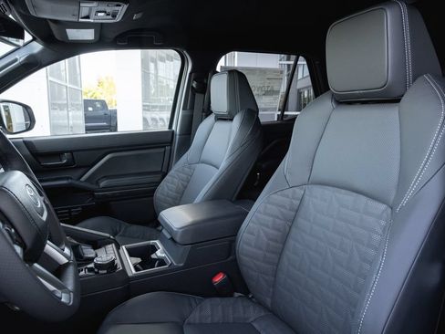 New 2026 Toyota 4Runner TRD Off-Road Premium AWD/4WD image 9