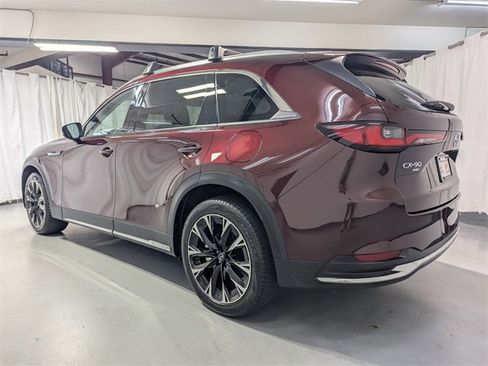 Used 2024 MAZDA CX-90 Plug-In Hybrid w/ Premium Pkg image 4