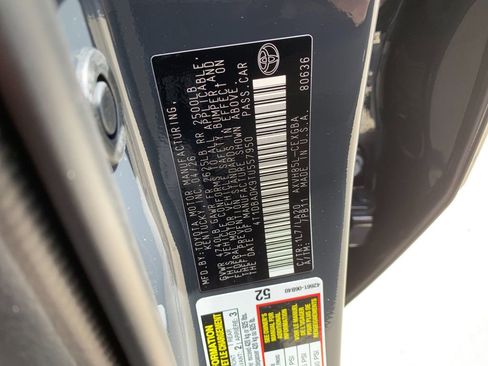 New 2026 Toyota Camry Hybrid AWD/4WD image 34