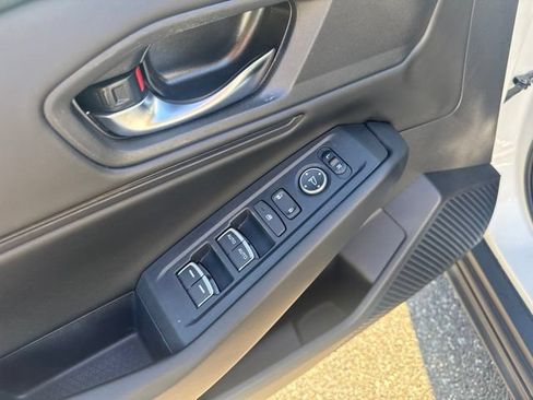 Certified 2023 Honda Accord EX image 22