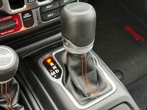 Used 2023 Jeep Gladiator Mojave w/ Trailer Tow Package image 37