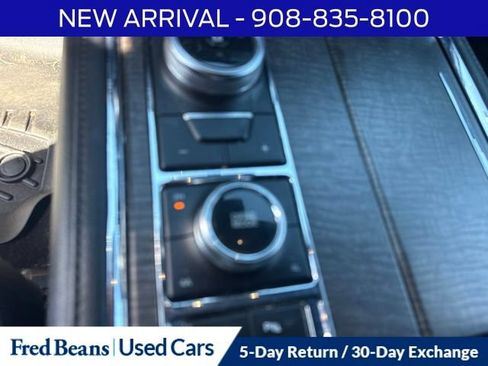 Used 2021 Ford Expedition Limited AWD/4WD image 15