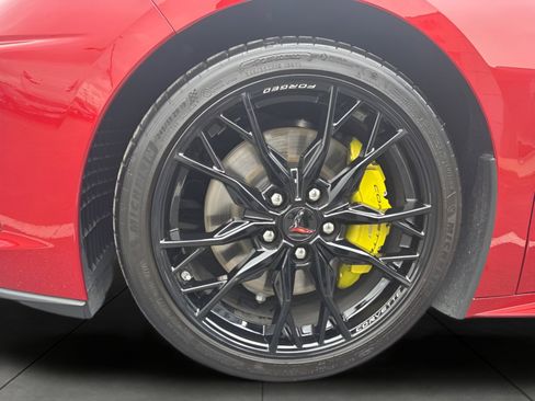 Used 2024 Chevrolet Corvette Stingray Coupe w/ Z51 Performance Package RWD image 13
