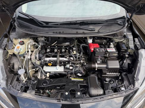 Used 2025 Nissan Versa SV image 30