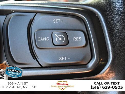 Used 2022 Jeep Gladiator Willys image 17