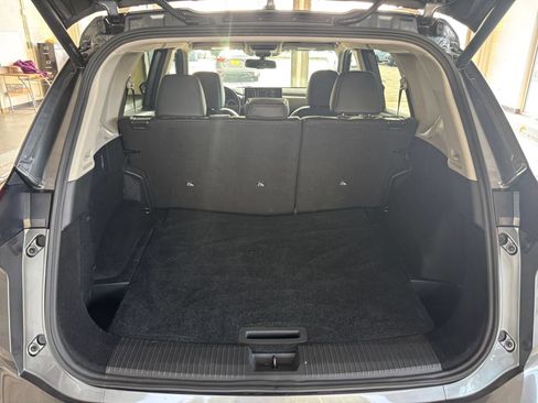 Used 2026 Nissan Rogue SL AWD/4WD image 33