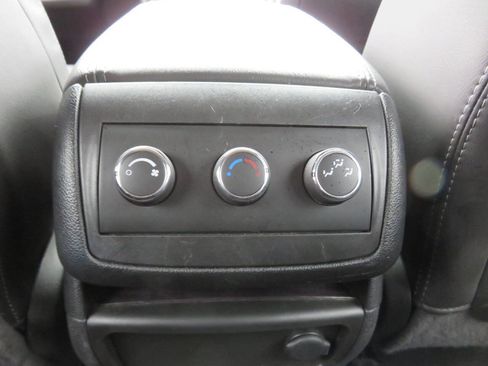 Used 2016 Buick Enclave Leather AWD/4WD image 18