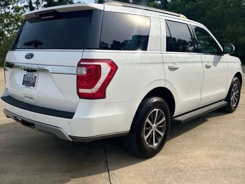 Used 2019 Ford Expedition XLT RWD image 6