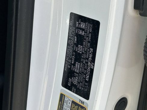 Used 2023 Kia Soul LX image 29