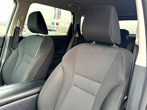 Used 2024 Nissan Rogue S image 14