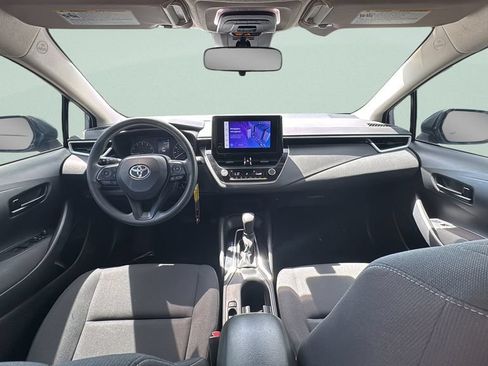 Used 2024 Toyota Corolla LE FWD image 11