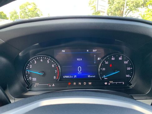 Used 2021 Ford Explorer XLT w/ Equipment Group 202A image 18