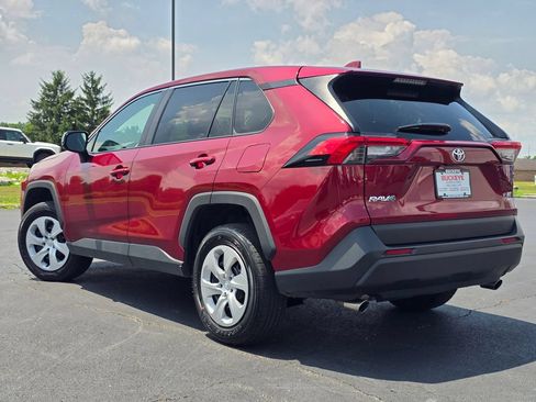 Certified 2025 Toyota RAV4 LE AWD/4WD image 6