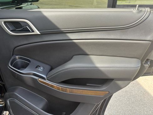 Used 2020 GMC Yukon Denali w/ Denali Ultimate Package AWD/4WD image 51