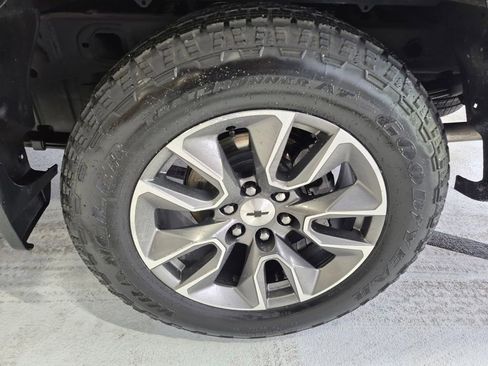 Used 2020 Chevrolet Silverado 1500 RST w/ All-Star Edition image 8