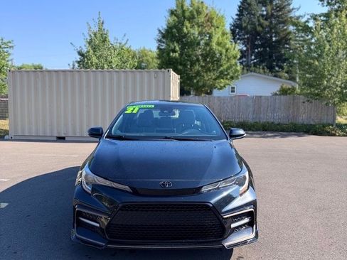 Used 2021 Toyota Corolla SE w/ Carpet Mat Package (TMS) FWD image 2