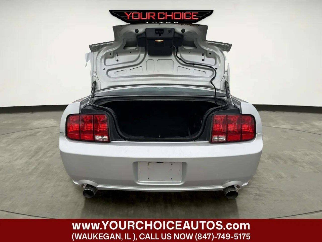 Used 2006 Ford Mustang GT RWD image 11