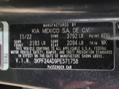 Used 2023 Kia Forte LXS FWD image 33