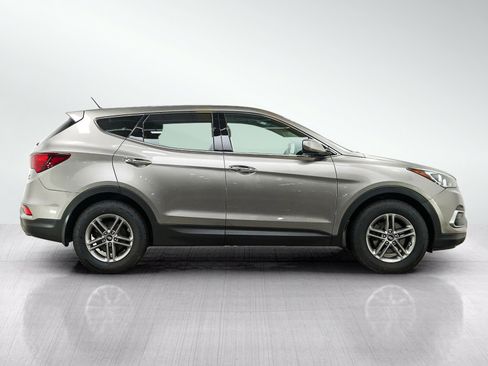Used 2018 Hyundai Santa Fe Sport AWD/4WD image 6