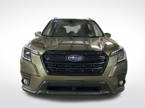 Certified 2024 Subaru Forester Premium image 9