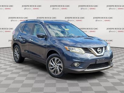 Used 2015 Nissan Rogue SL w/ SL Premium Package