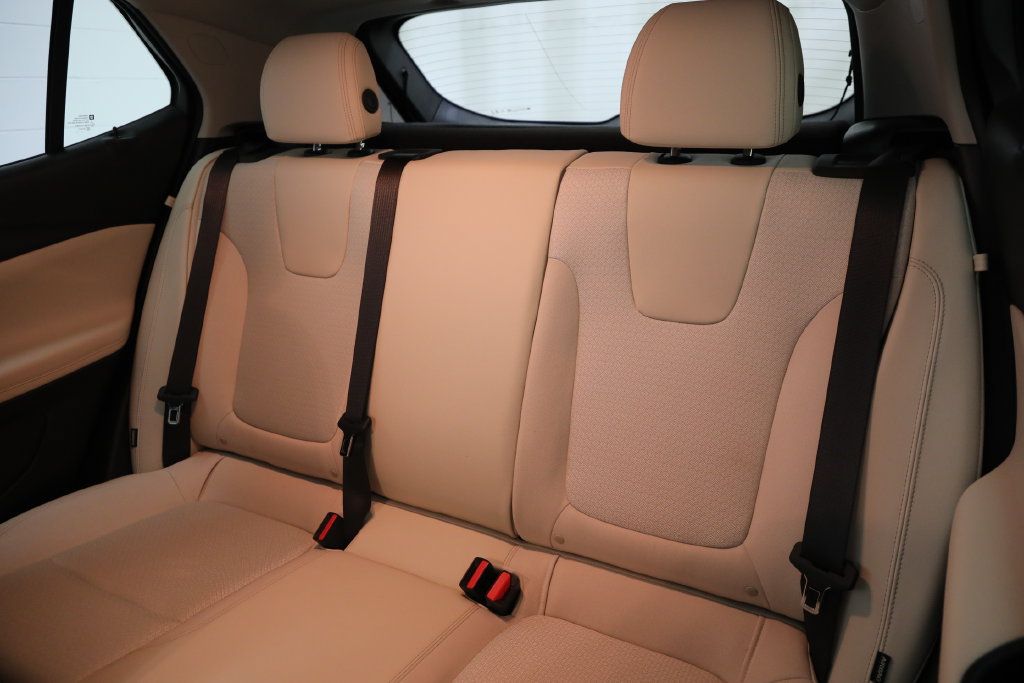 Certified 2023 Buick Encore GX Preferred w/ Cold Weather Comfort Package AWD/4WD image 14