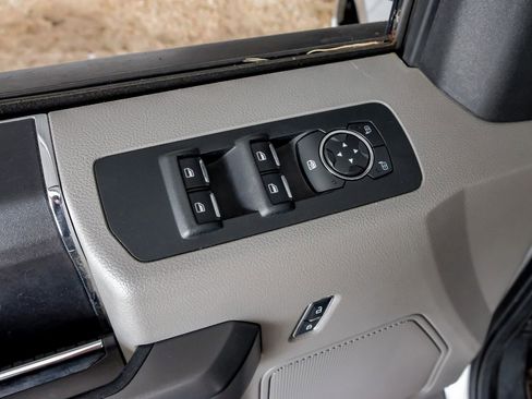 Used 2016 Ford F150 XLT RWD image 43
