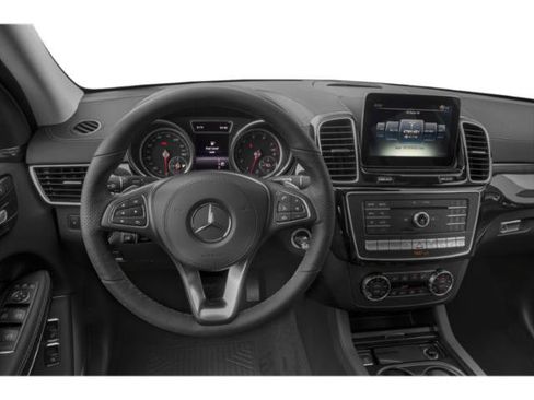 Used 2019 Mercedes-Benz GLS 550 4MATIC image 7