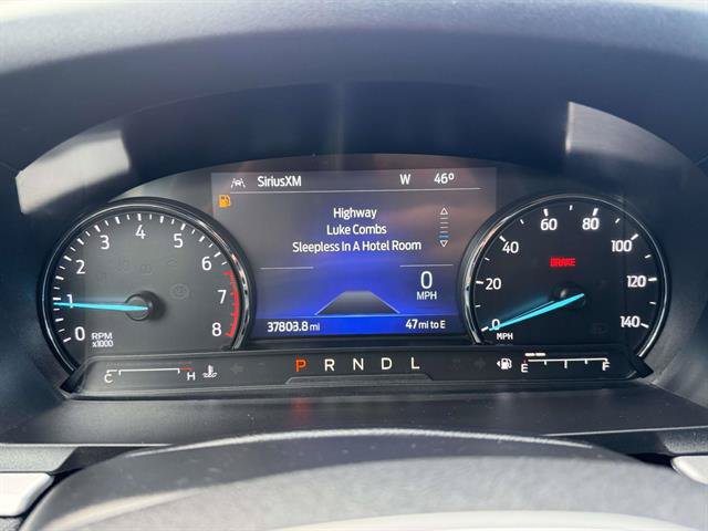 Used 2022 Ford Explorer XLT AWD/4WD image 34