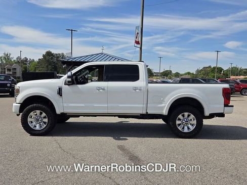 Used 2021 Ford F250 Platinum w/ Tremor Off-Road Package image 4
