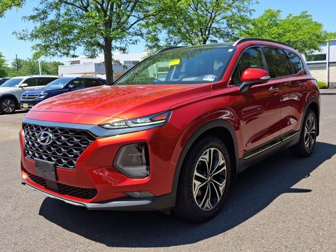 Used 2019 Hyundai Santa Fe AWD image 3