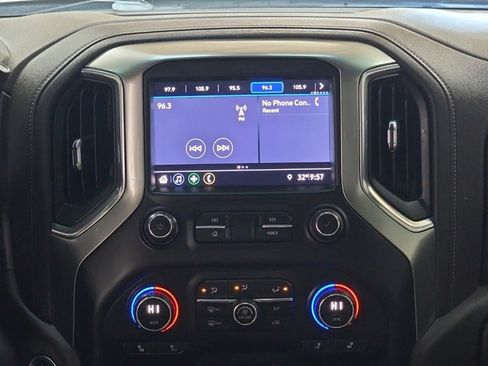 Used 2019 Chevrolet Silverado 1500 LT w/ All-Star Edition image 21