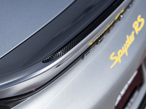 Certified 2025 Porsche 718 Boxster Spyder RS image 17