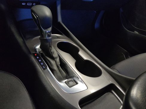 Used 2023 Chevrolet Malibu LS FWD image 26