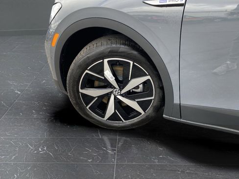 New 2025 Volkswagen ID.4 Pro S image 33