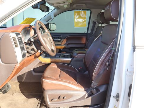 Used 2014 Chevrolet Silverado 1500 High Country w/ High Country Premium Package image 7