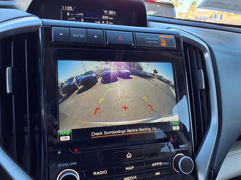 Used 2022 Subaru Ascent Limited w/ Technology Package image 6