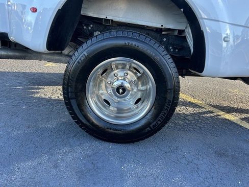 Used 2024 Ford F350 XL w/ XL Driver Assist Package image 7