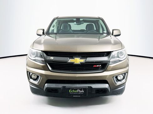 Used 2015 Chevrolet Colorado Z71 image 2
