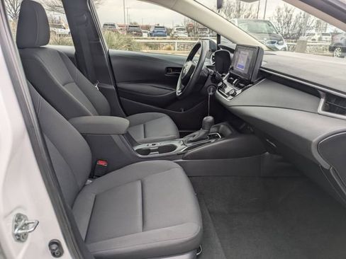 Used 2024 Toyota Corolla LE image 29