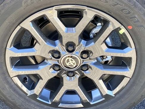New 2026 Toyota Tundra Platinum AWD/4WD image 5