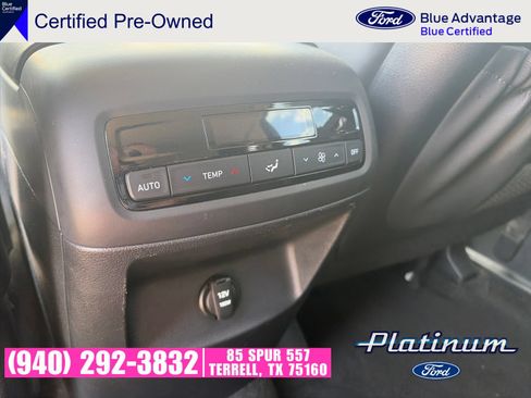 Used 2024 Hyundai Palisade SEL FWD image 25