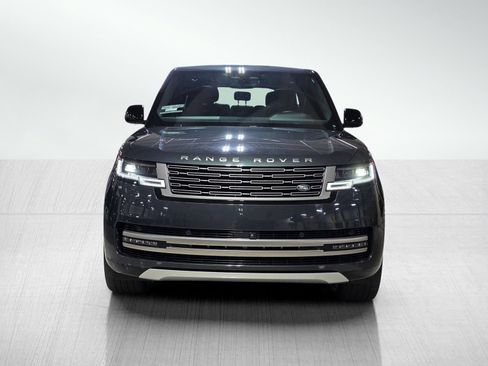 Used 2025 Land Rover Range Rover Long Wheelbase SE AWD/4WD image 2