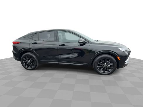 Certified 2024 Buick Envista Sport Touring w/ Convenience I Package FWD image 9