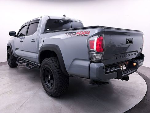 Used 2021 Toyota Tacoma TRD Off-Road w/ Technology Package image 16