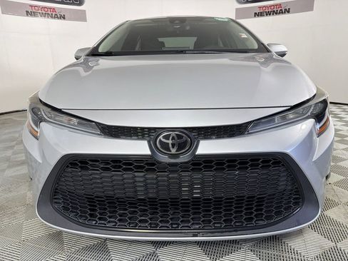 Used 2020 Toyota Corolla LE FWD image 8